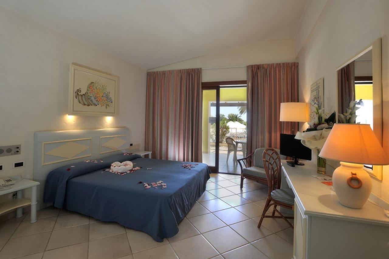 Argonauti Greenblu Resort マリーナ・ディ・ピスティッチ エクステリア 写真