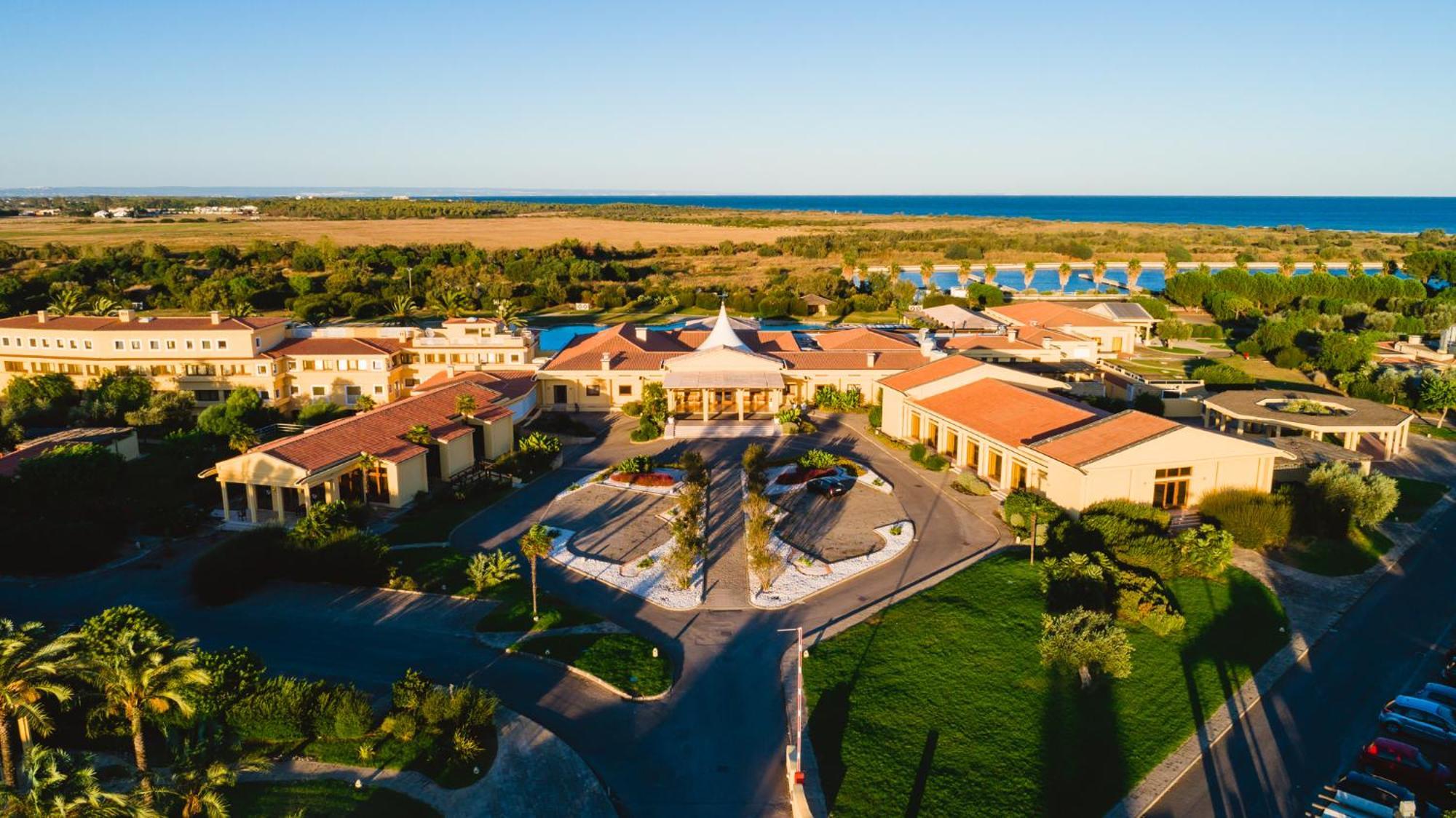 Argonauti Greenblu Resort マリーナ・ディ・ピスティッチ エクステリア 写真