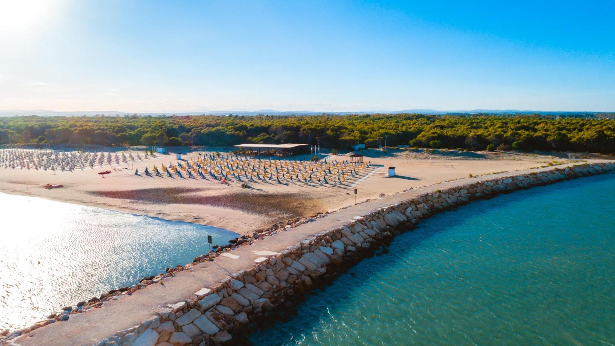 Argonauti Greenblu Resort マリーナ・ディ・ピスティッチ エクステリア 写真