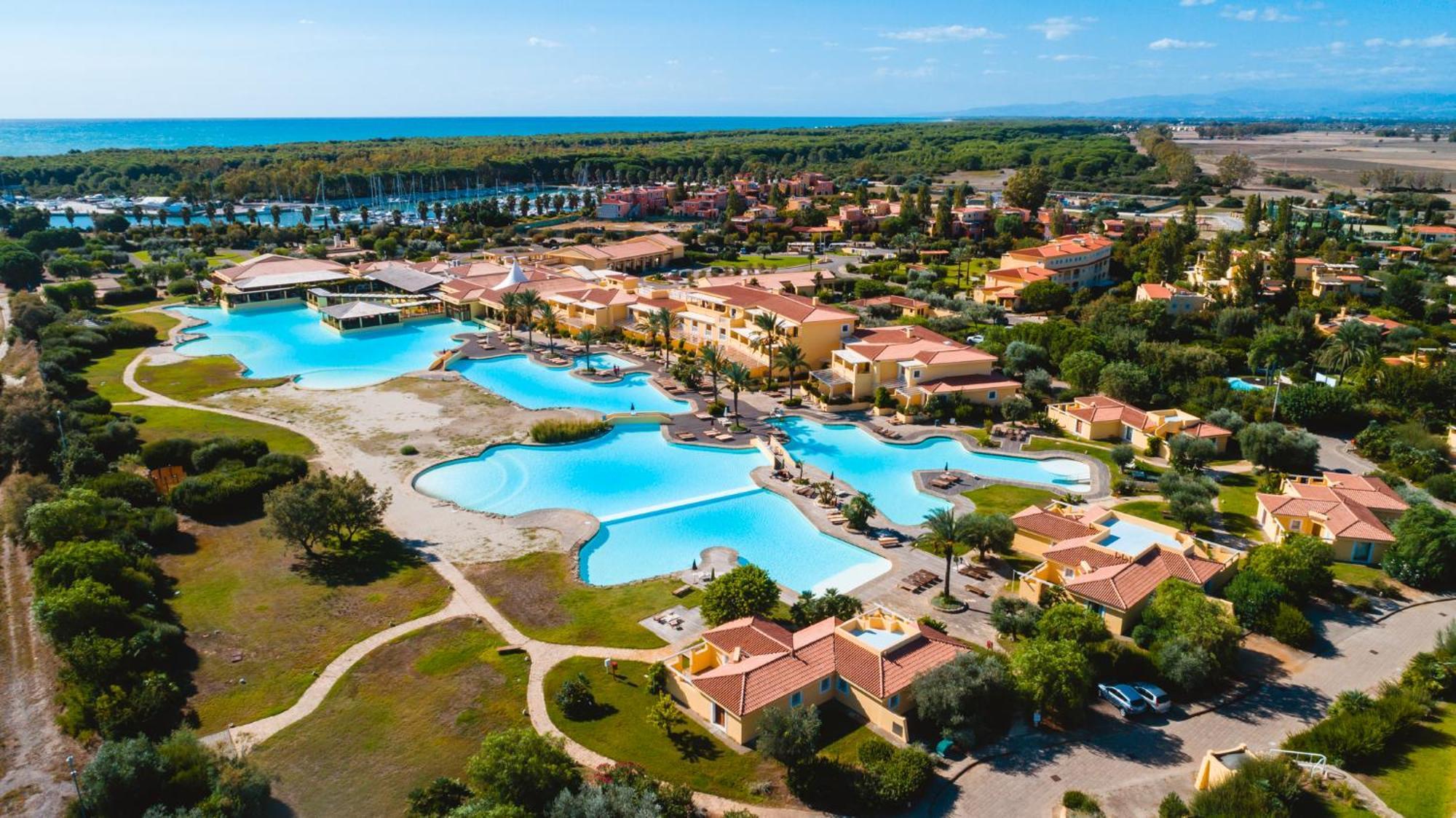 Argonauti Greenblu Resort マリーナ・ディ・ピスティッチ エクステリア 写真